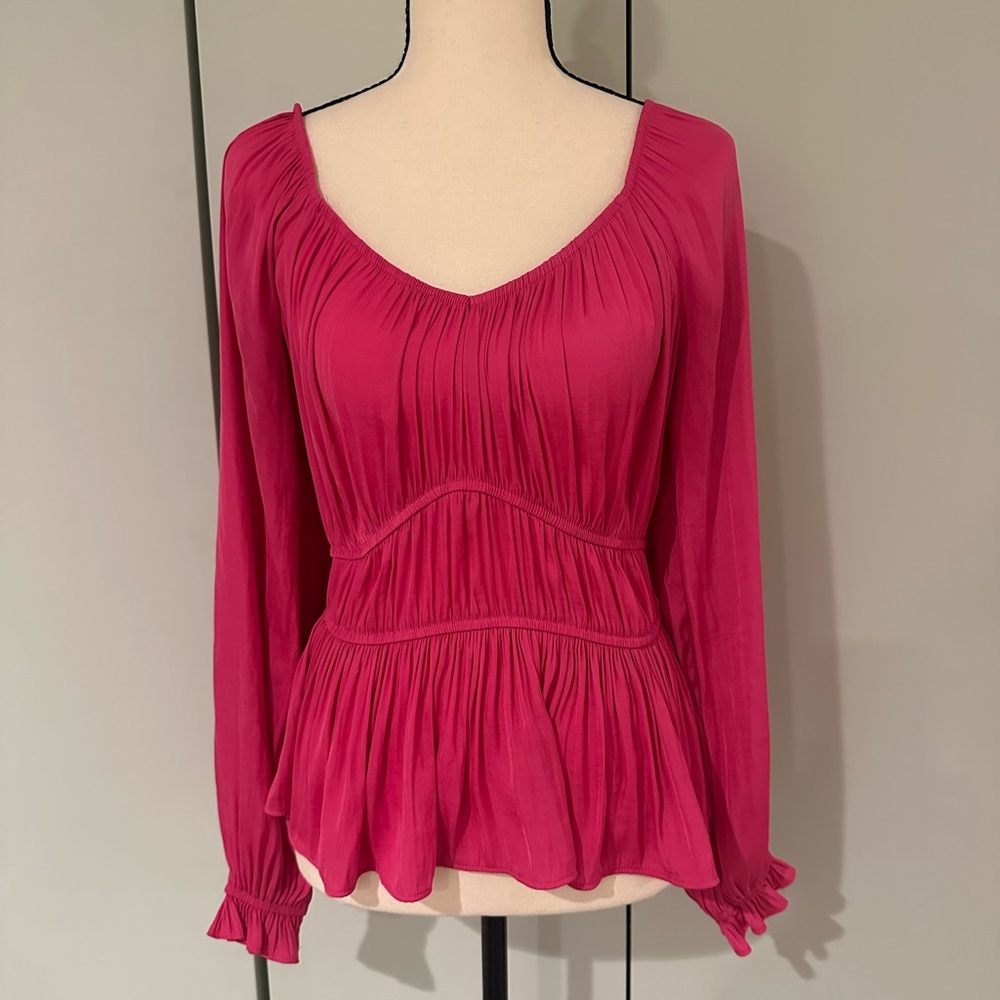 NINE WEST Size Medium Red and Pink Peplum Long Sleeve Sweetheart Neckline Blouse - Picture 8 of 11